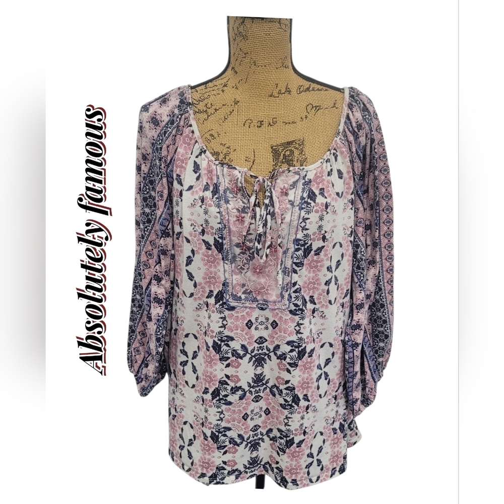 Absolutely Famous Women's Boho Floral Blouse - Pink and Navy